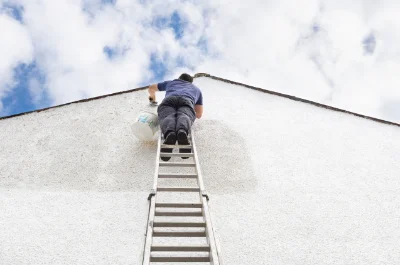 Peinture extérieure à Parentignat — façades et ravalement